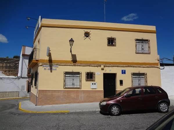 Hostal San Pedro Sanlucar la Mayor Exterior photo